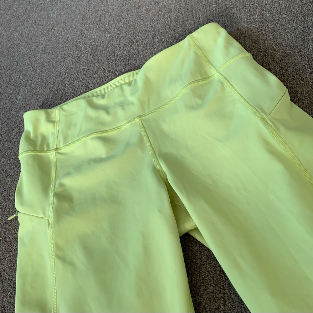 EUC‎ Athleta Leggings Womens MED Yellow Yoga Athletic Stretch Compression